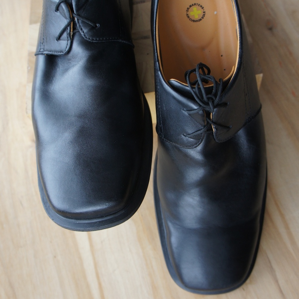 Doc Marten's Dress Shoes/ Gibson Oxfords/ Size 11